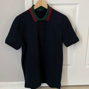 Gucci  Black Polo w red and green collar